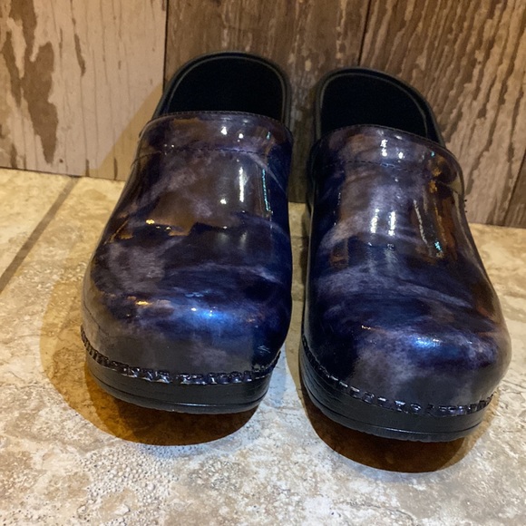 Dansko clogs (Nwot) - Picture 8 of 8